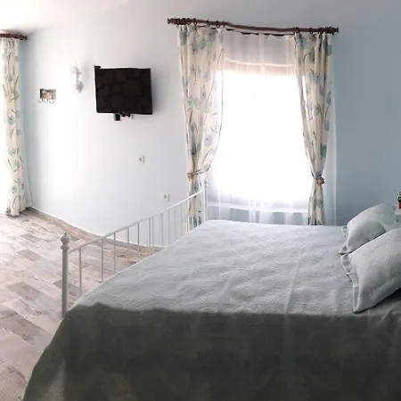 Beyaz Tas Butik Hotel 2*